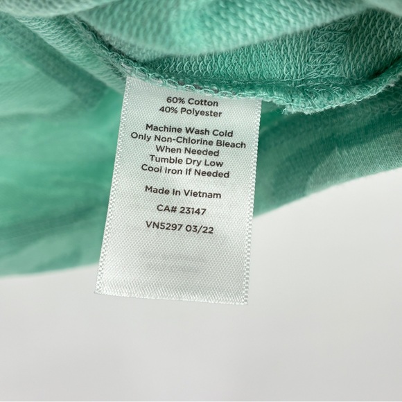 T By Talbots Women’s Camo Jacquard Quarter Sleeve Pullover Top Shirt Large NWT - Picture 6 of 8